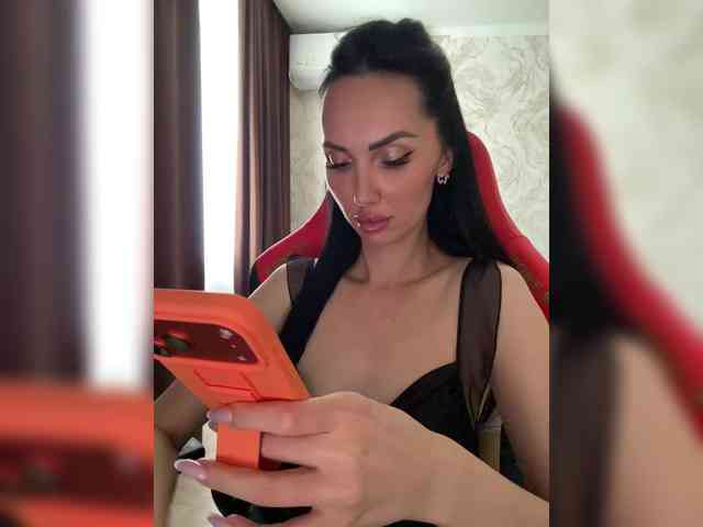 Anna-Dzhiganovna webcam
