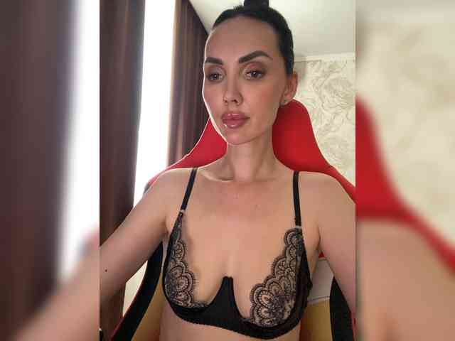 Anna-Dzhiganovna webcam