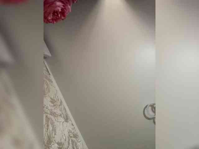 Anna-Dzhiganovna webcam