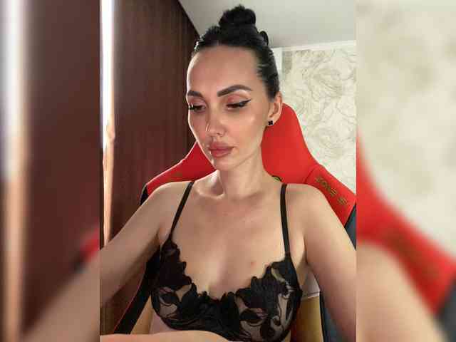 Anna-Dzhiganovna webcam