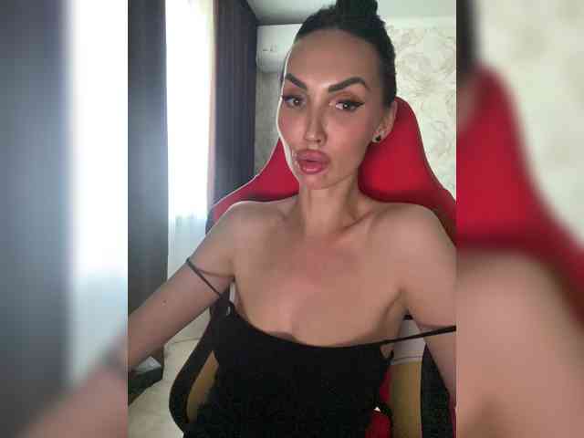 Anna-Dzhiganovna webcam