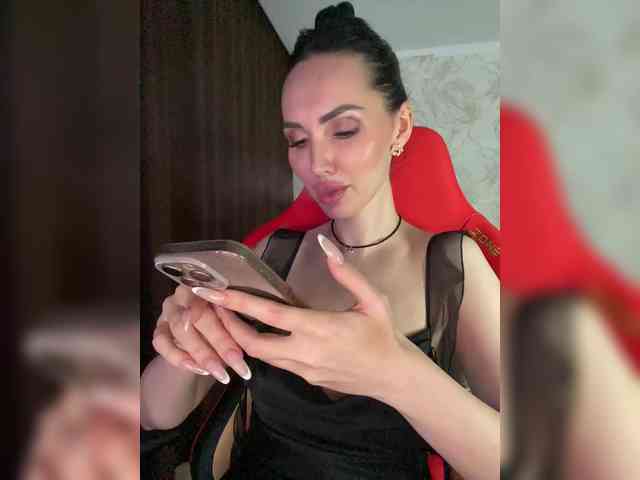 Anna-Dzhiganovna webcam