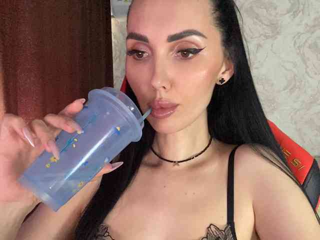 Anna-Dzhiganovna webcam