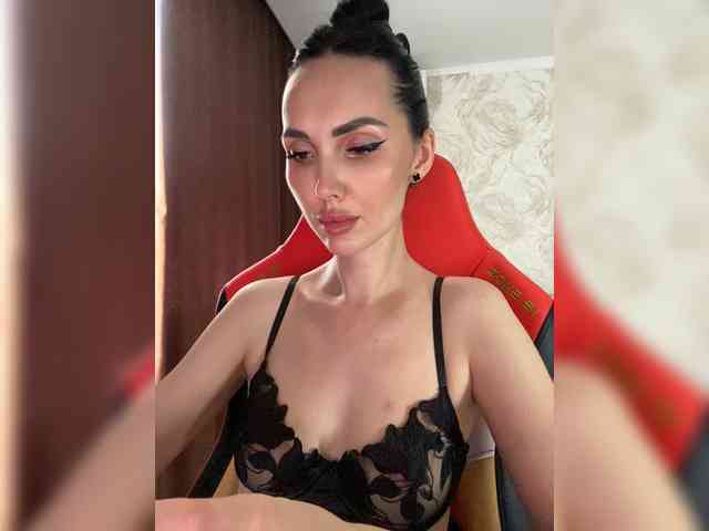 Anna-Dzhiganovna webcam