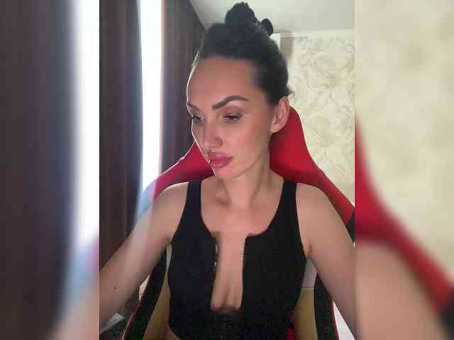 Anna-Dzhiganovna webcam
