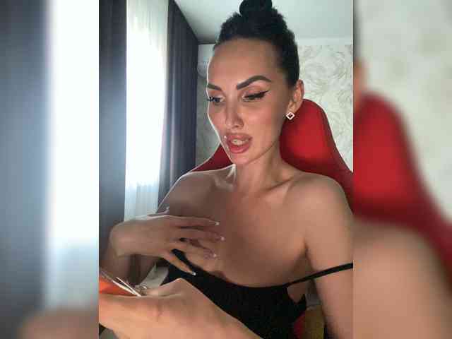 Anna-Dzhiganovna webcam