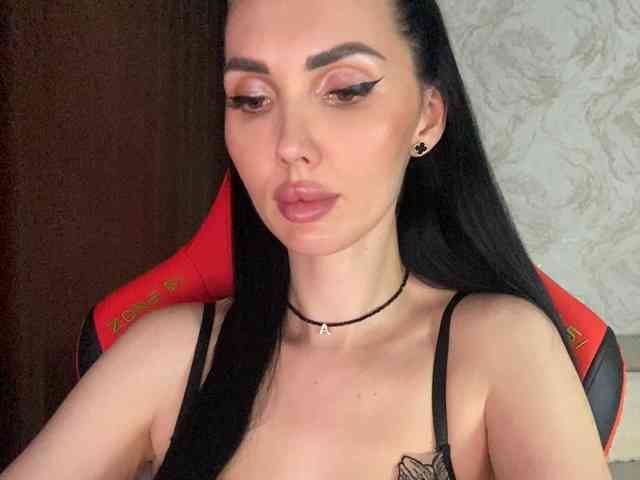 Anna-Dzhiganovna webcam