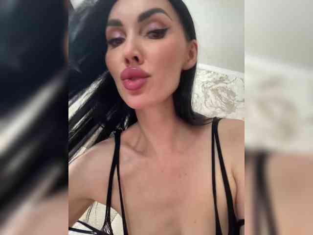 Anna-Dzhiganovna webcam