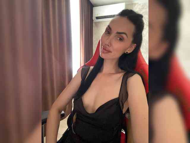 LolaFox Sex Cam Show