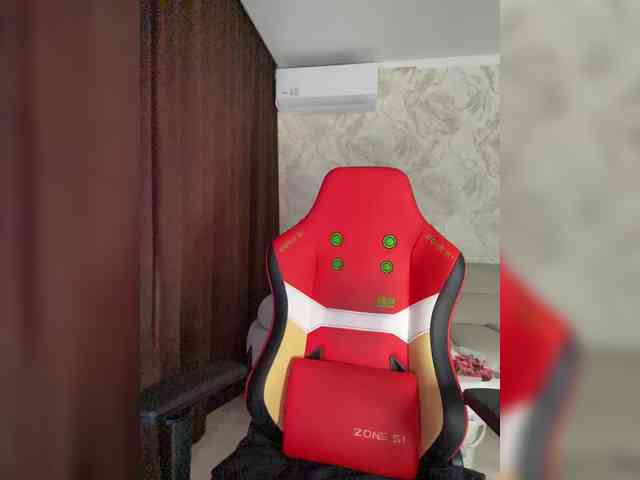 Anna-Dzhiganovna webcam