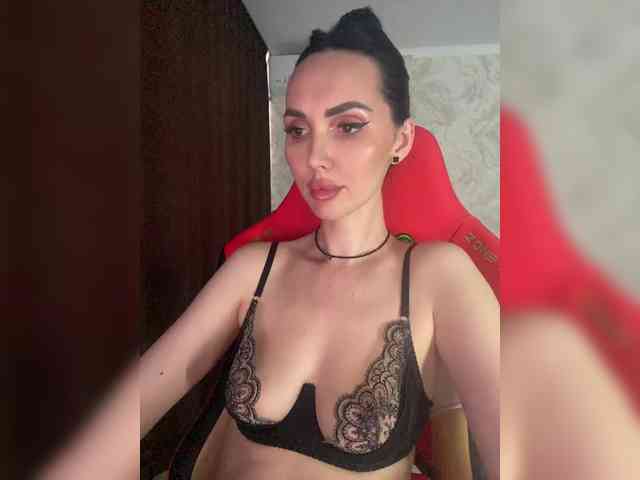 Модель: Anna-Dzhiganovna