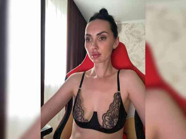Anna-Dzhiganovna webcam