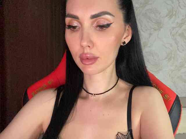 Anna-Dzhiganovna webcam