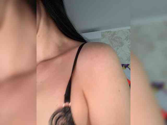 Anna-Dzhiganovna webcam