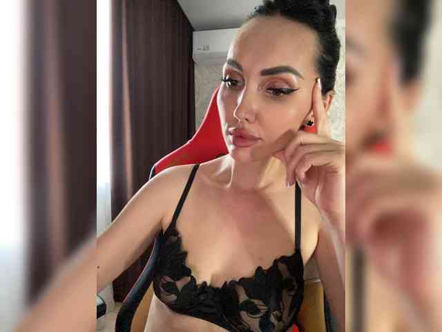 Anna-Dzhiganovna webcam