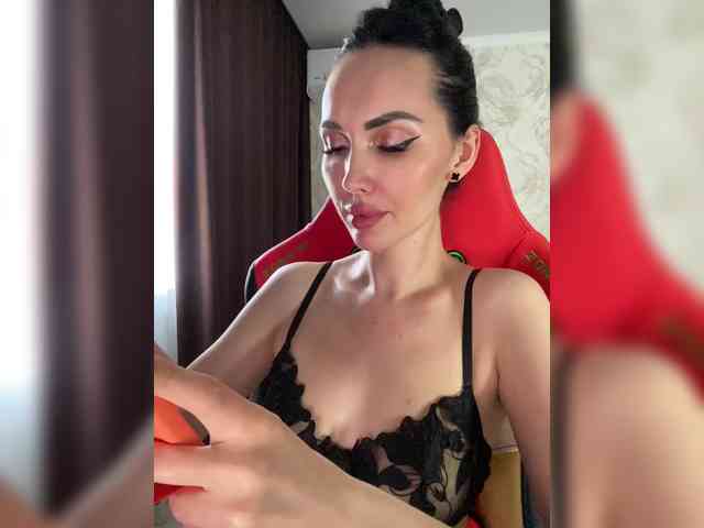 Anna-Dzhiganovna webcam