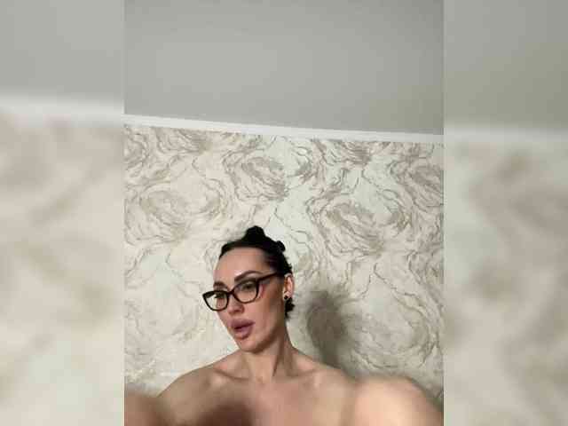 Anna-Dzhiganovna webcam