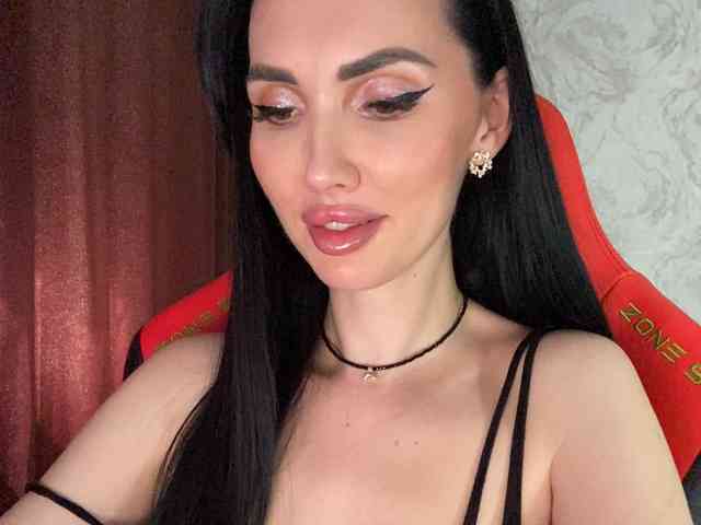 Модель: Anna-Dzhiganovna