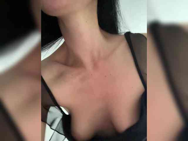 Anna-Dzhiganovna webcam