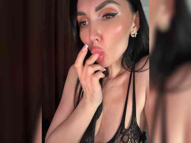 Anna-Dzhiganovna webcam