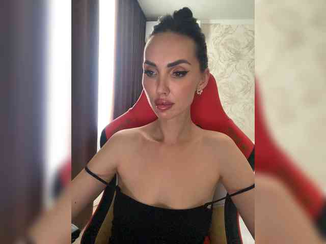 Anna-Dzhiganovna webcam