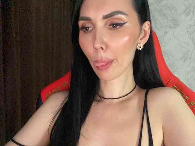 Anna-Dzhiganovna webcam