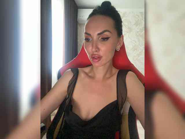 LolaFox Live Webcam on BongaCams