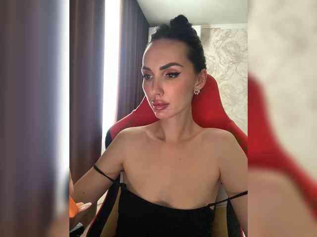 Anna-Dzhiganovna webcam