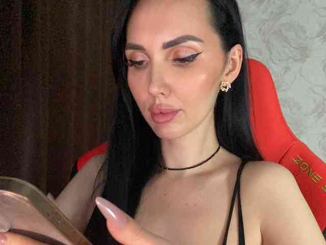 Anna-Dzhiganovna webcam