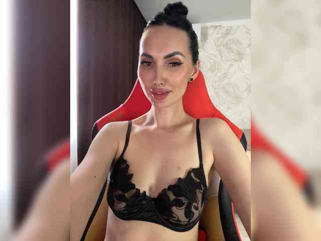 Anna-Dzhiganovna webcam