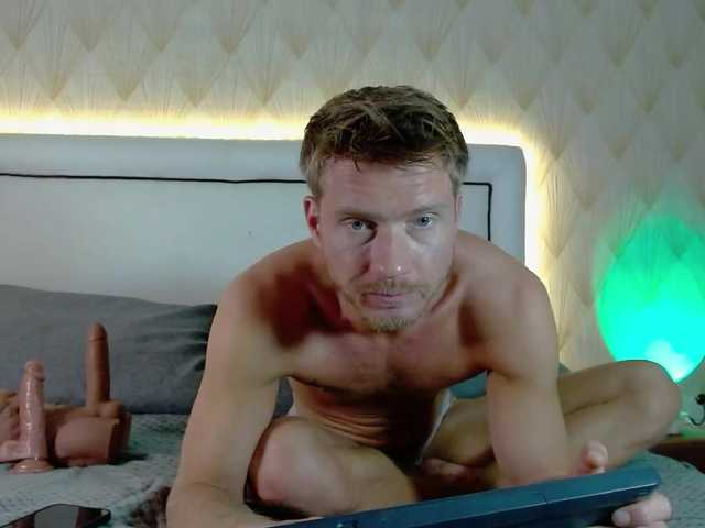 SteveBlond, 30 y/o - Live Cam on BongaCams