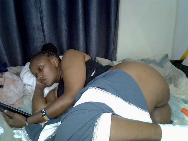 Just-for-you live cam on BongaCams