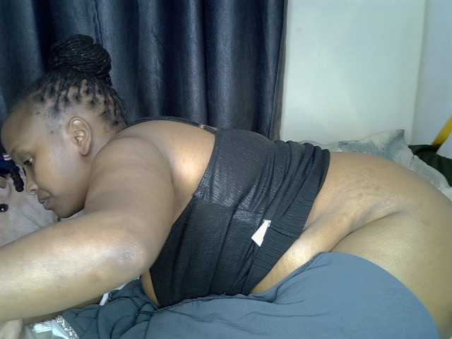 Just-for-you live cam on BongaCams