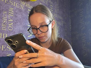 Milana22a Porn Show