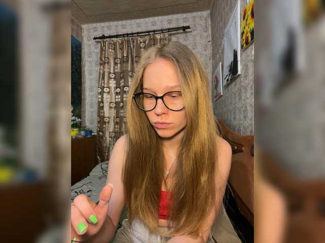 Milana22a's BongaCams show and profile