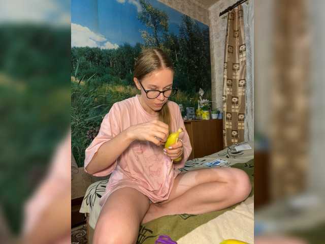Milana22a live cam on BongaCams