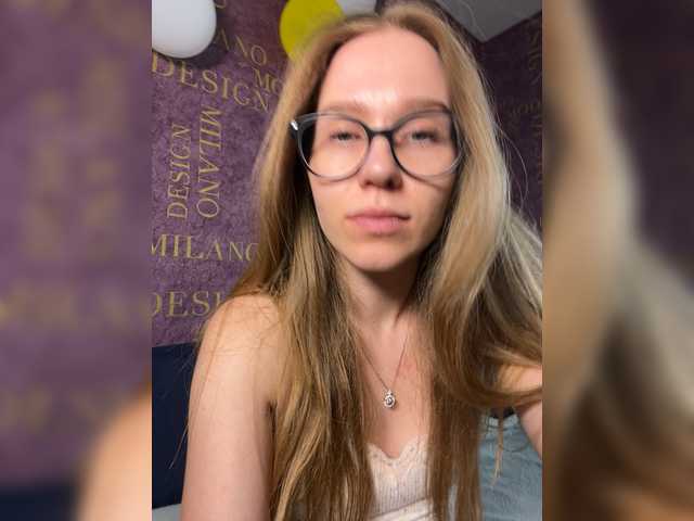 le modèle Milana22a est en webcam porno dans un show sur le site bongacams, il possède les tags suivants: White/Caucasian,Blonde,Shaved