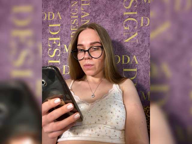 milana22a online