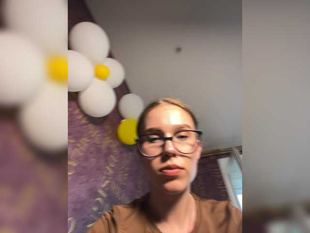 Milana22a live cam on BongaCams