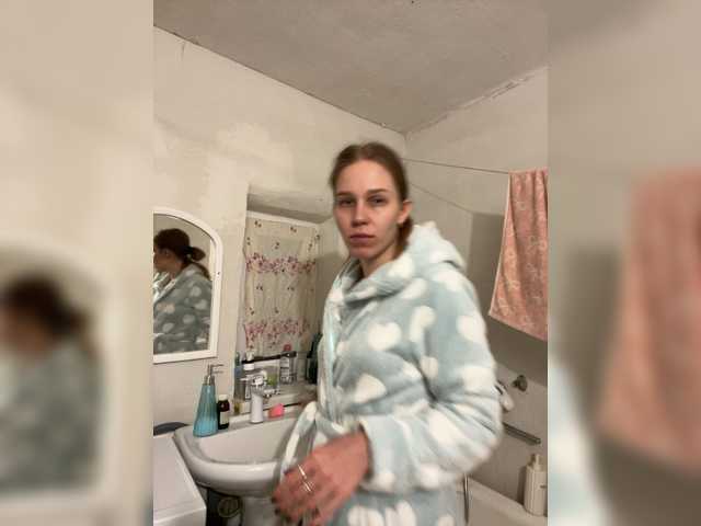 Milana22a live cam on BongaCams
