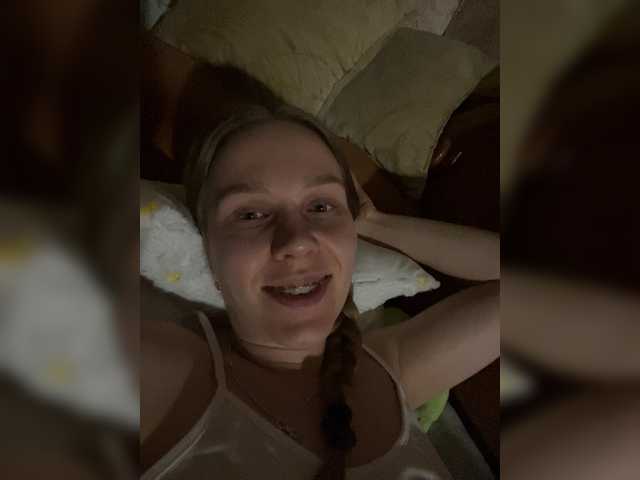 Milana22a live cam on BongaCams