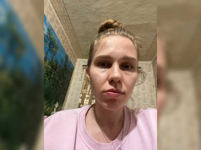 Milana22a live cam on BongaCams