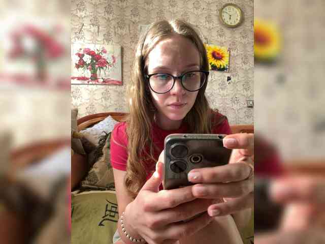Milana22a webcam