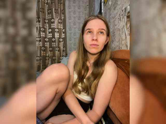 Milana22a webcam