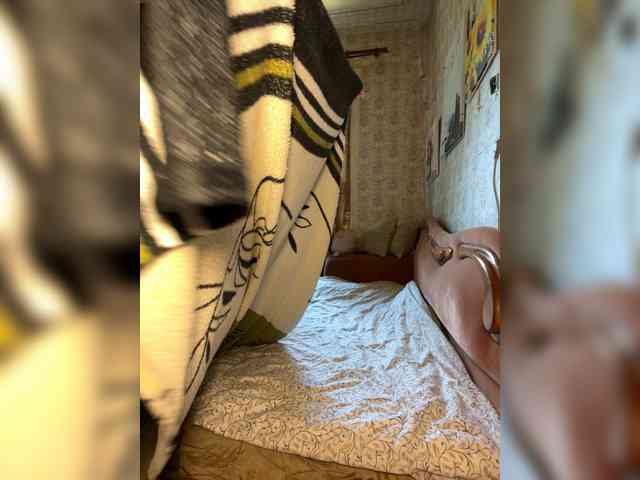 Milana22a webcam
