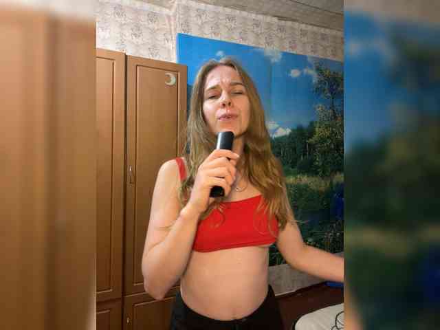 Milana22a webcam
