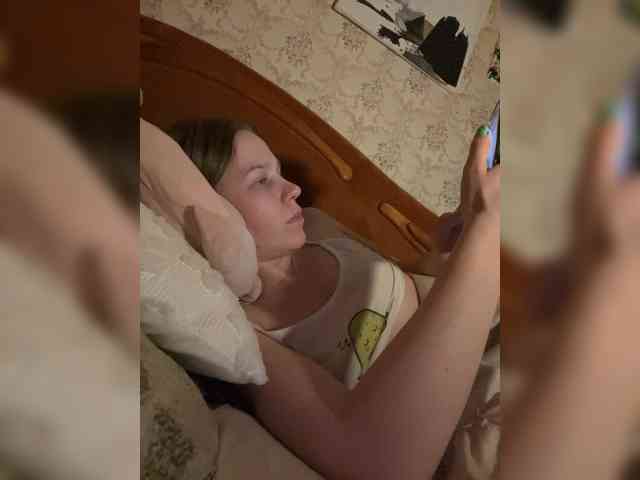 Milana22a Live Webcam on BongaCams