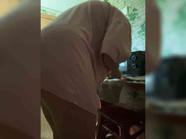 Milana22a webcam