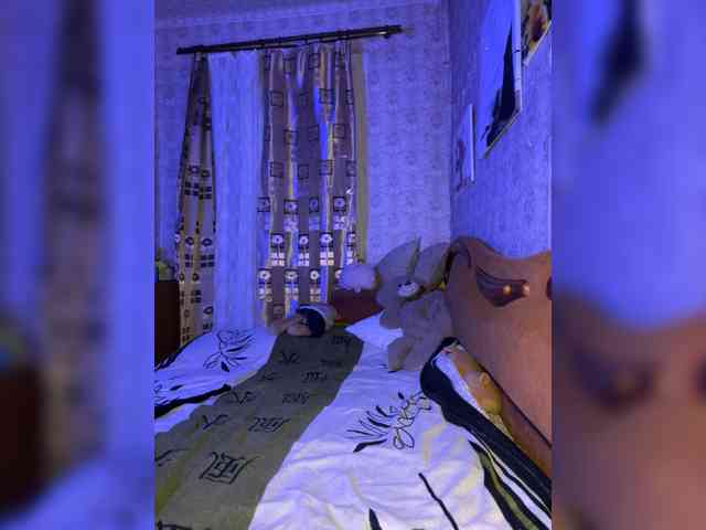 Milana22a webcam