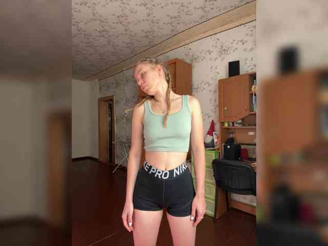 Milana22a Milana22a